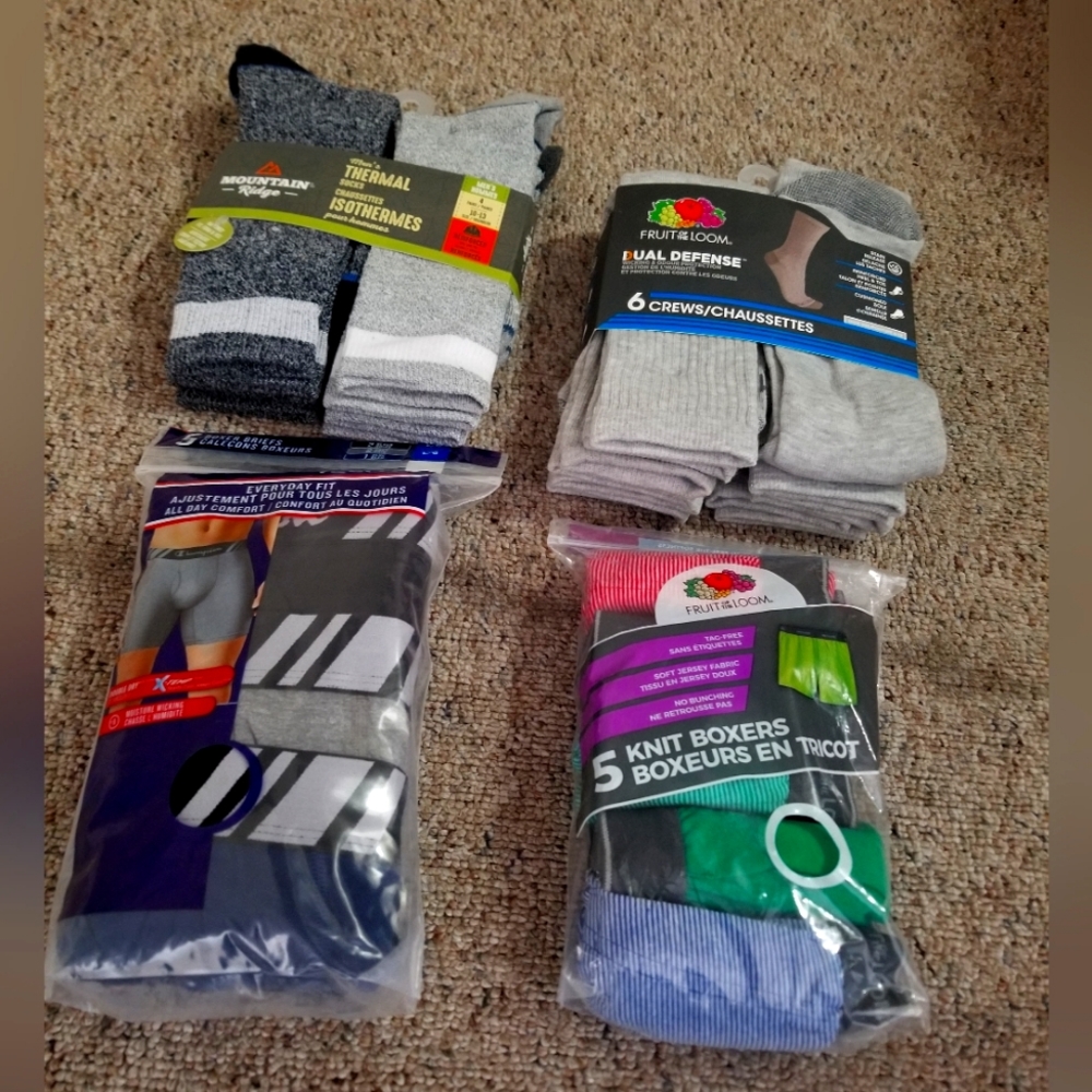 Fruit of the Looms Boxers & Socks / Champion Boxers & Montain Ridge Thermal Sock